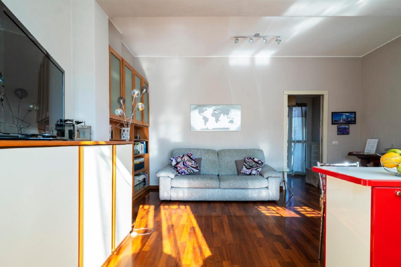 Likehome Milano - Via Coni Zugna エクステリア 写真