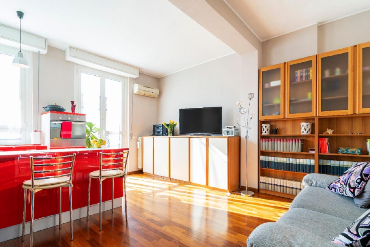 Likehome Milano - Via Coni Zugna エクステリア 写真